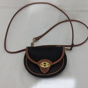Dooney & Bourke 1980’s vintage Calvary crossbody